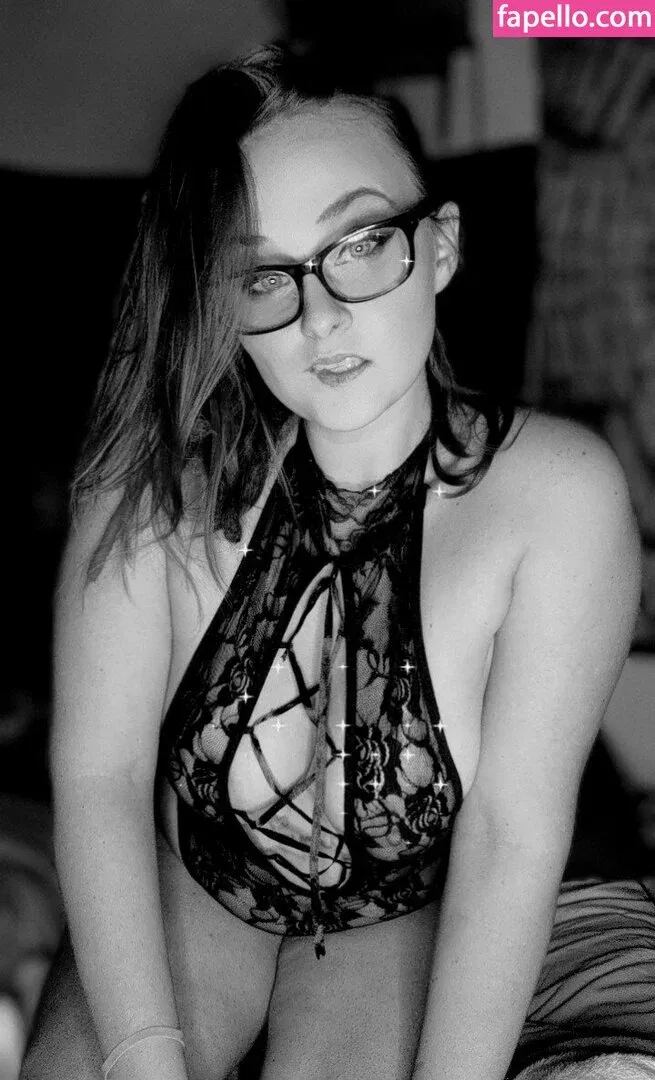 headyh00per Onlyfans Photo Gallery 