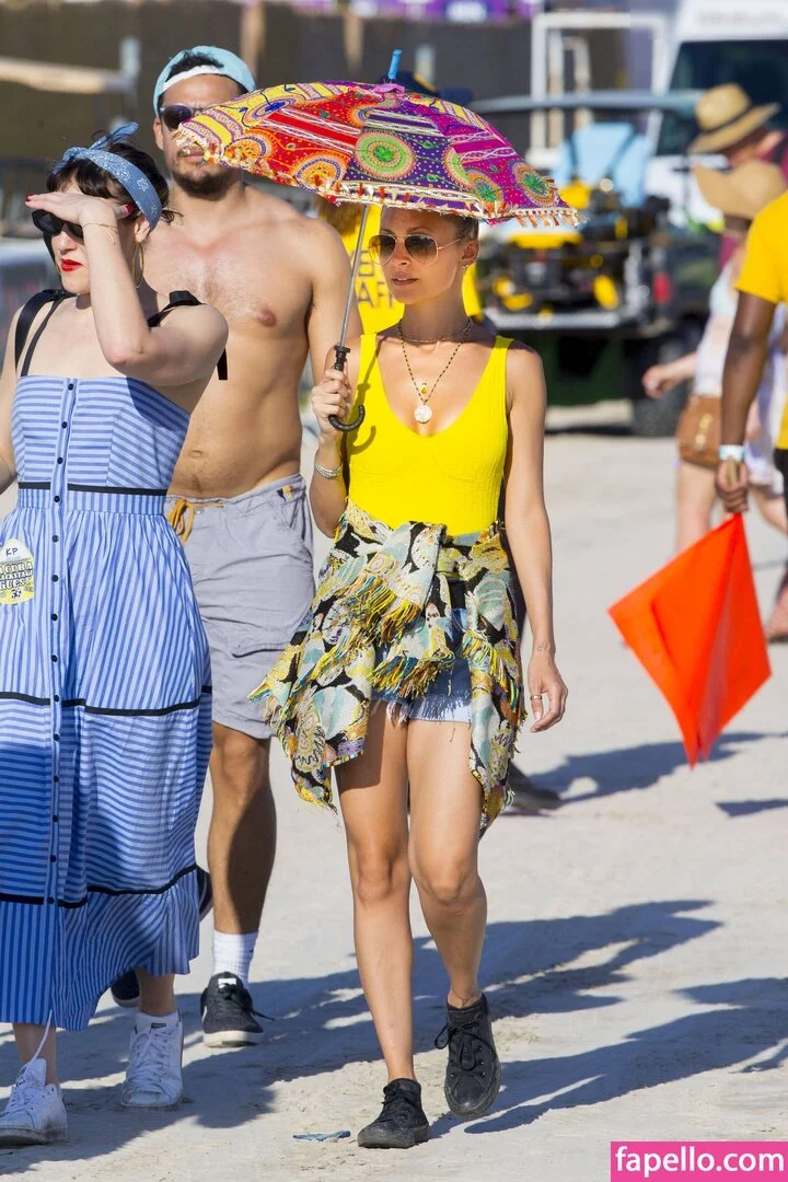 Nicole Richie Onlyfans Photo Gallery 