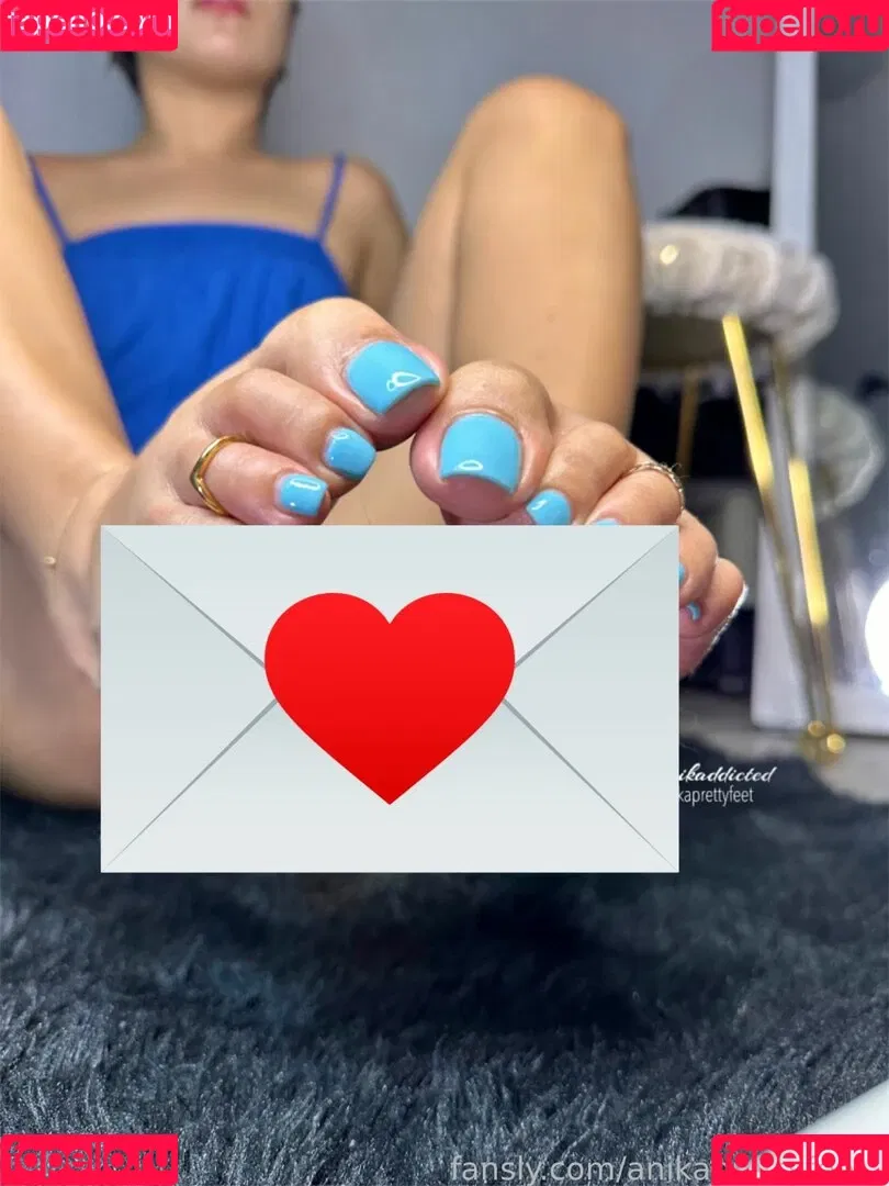 anikaprettyfeet_ Onlyfans Photo Gallery 