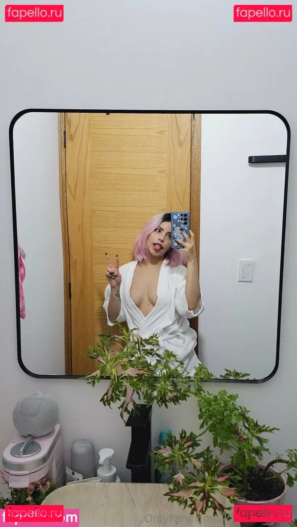 kasumi_gumi Onlyfans Photo Gallery 