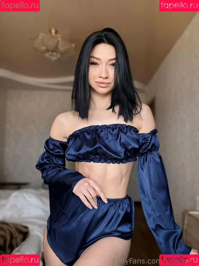 kiracrash Onlyfans Photo Gallery 
