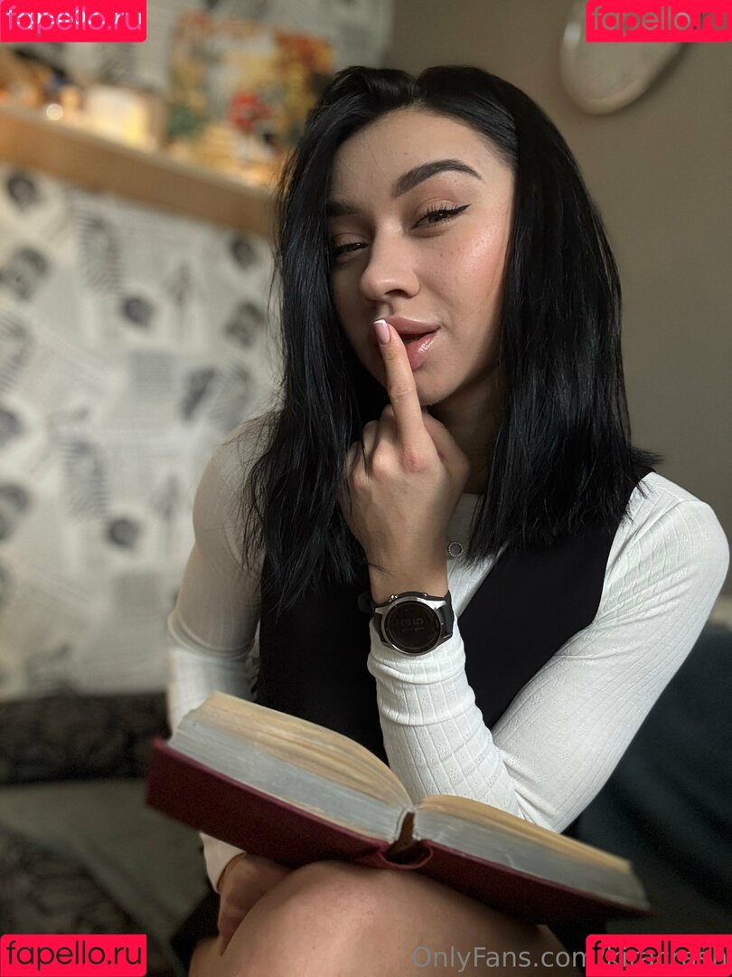 kiracrash Onlyfans Photo Gallery 