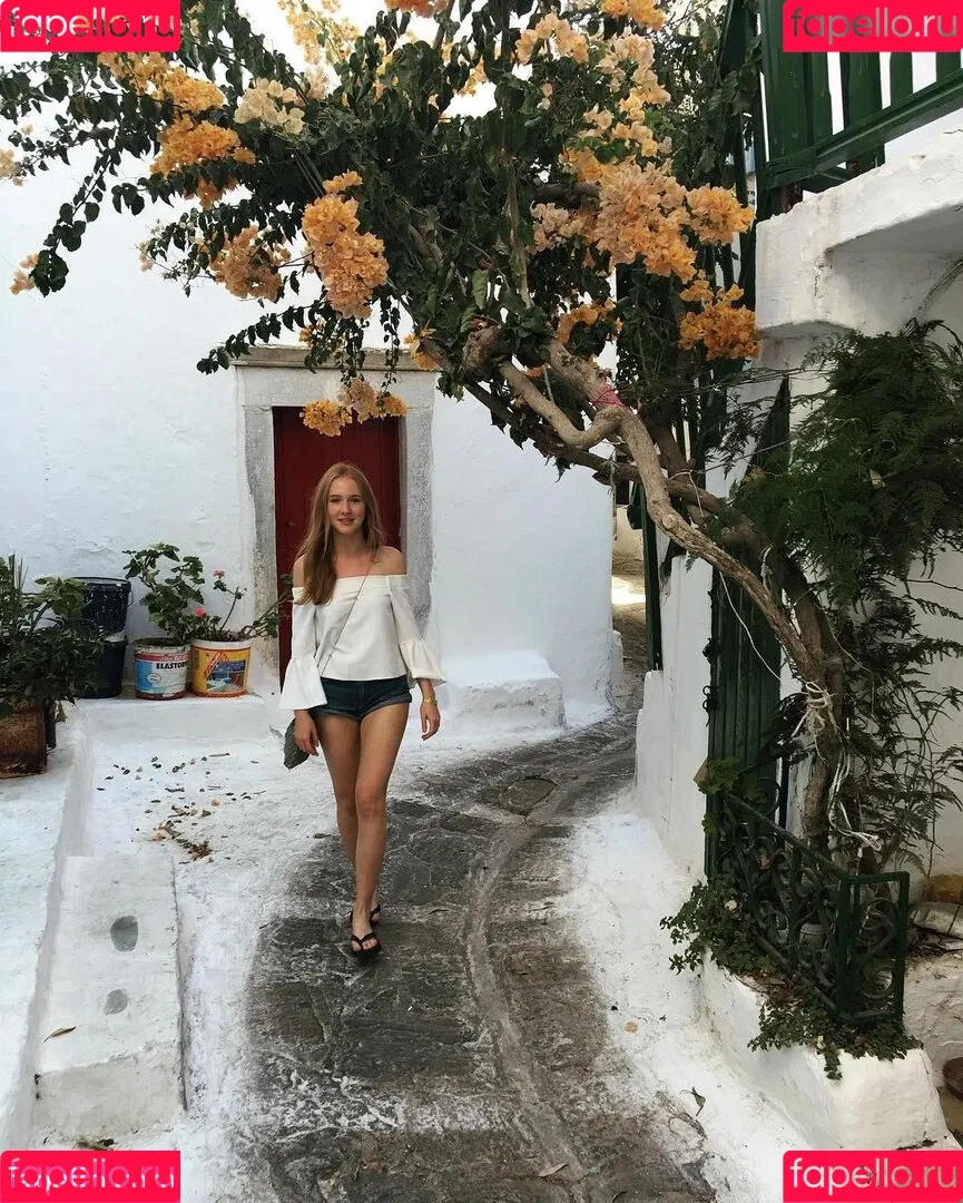 Gina Alice Stiebitz Onlyfans Photo Gallery 