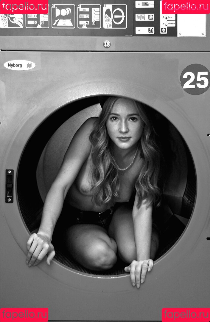 Gina Alice Stiebitz Onlyfans Photo Gallery 