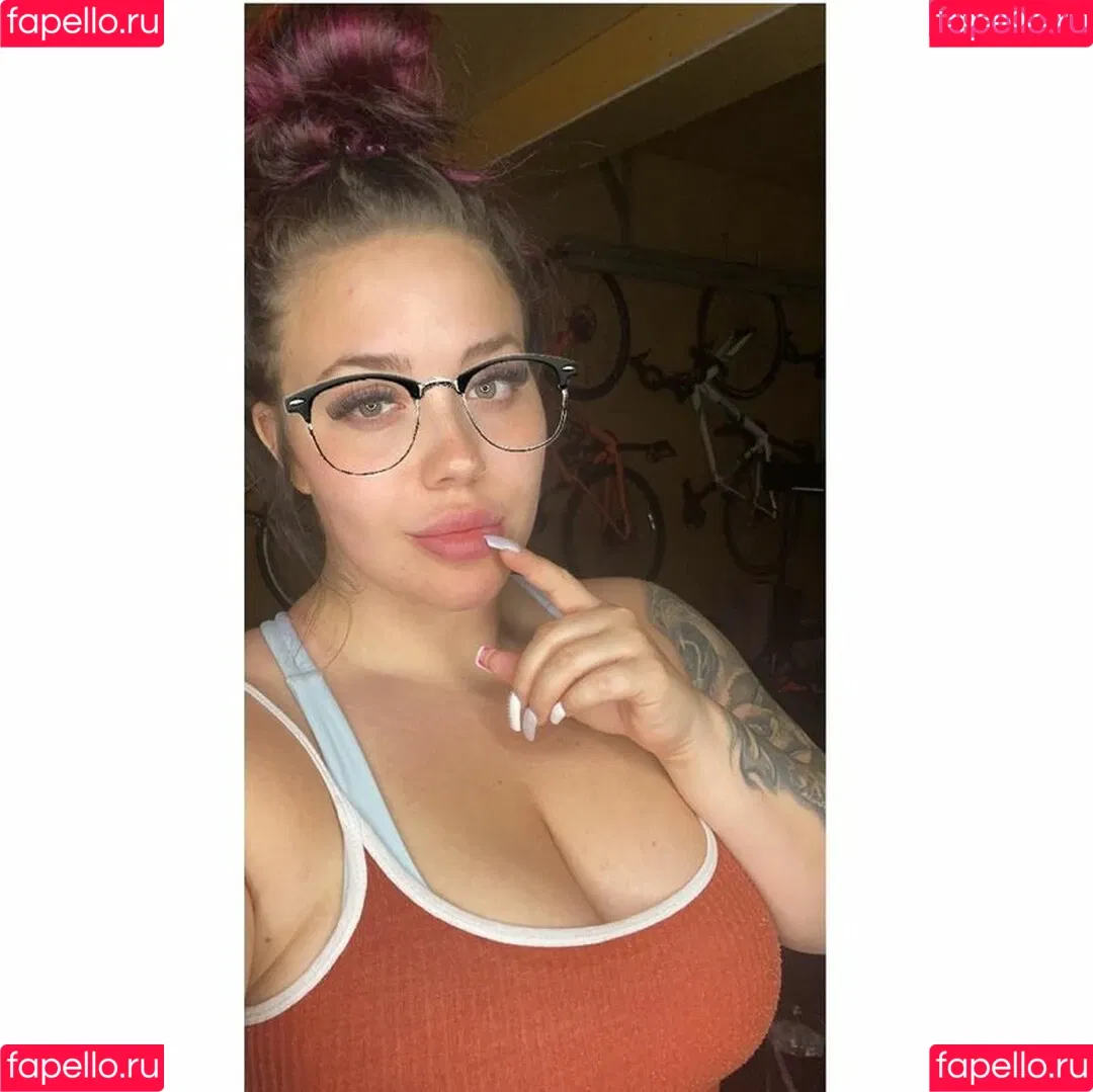 Kiersten Zimmermann Onlyfans Photo Gallery 