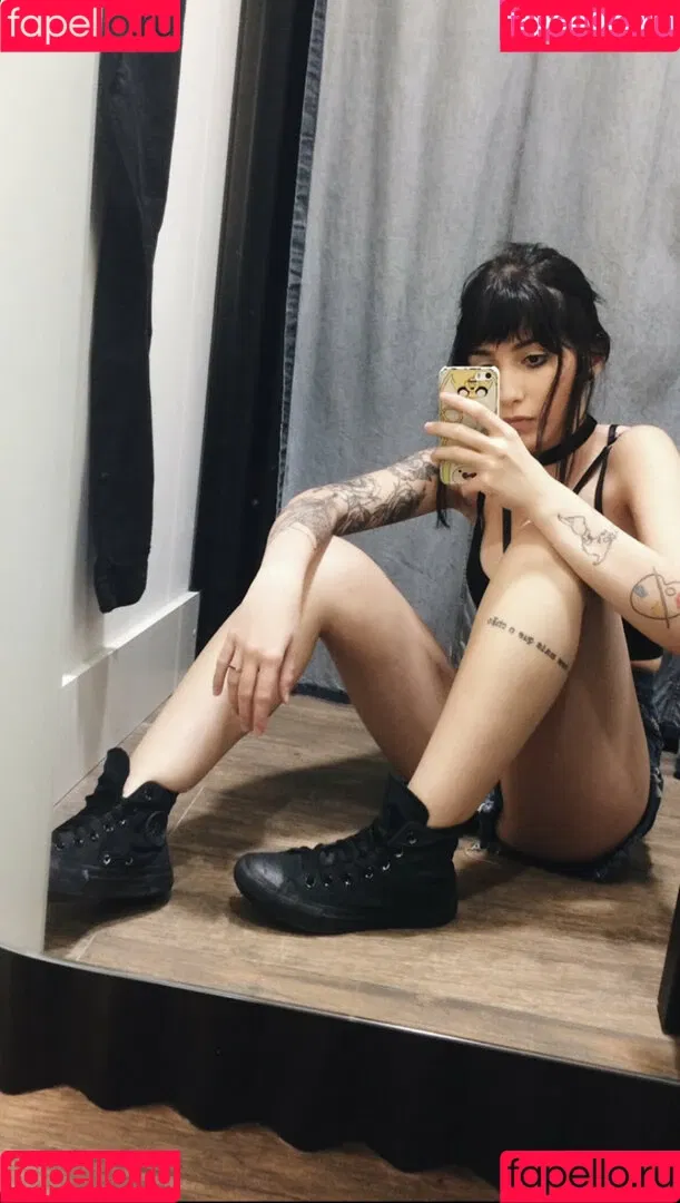 Taiga Tondorf Onlyfans Photo Gallery 