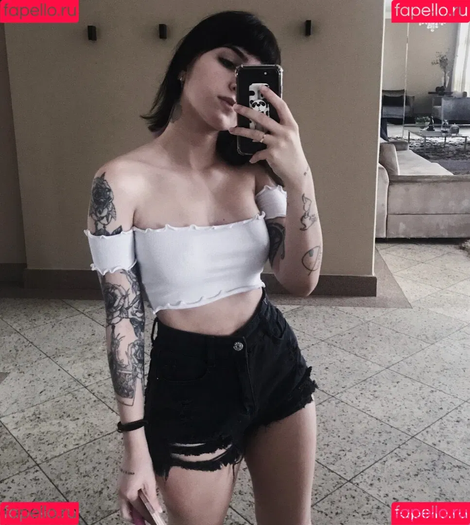 Taiga Tondorf Onlyfans Photo Gallery 