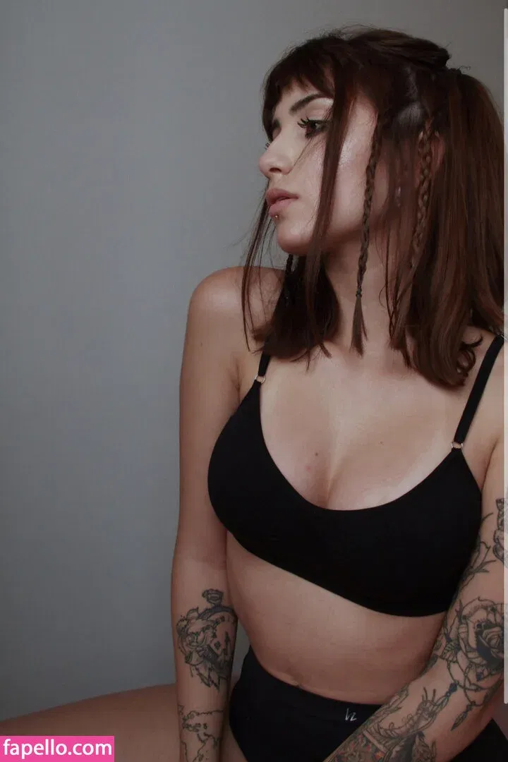 Taiga Tondorf Onlyfans Photo Gallery 