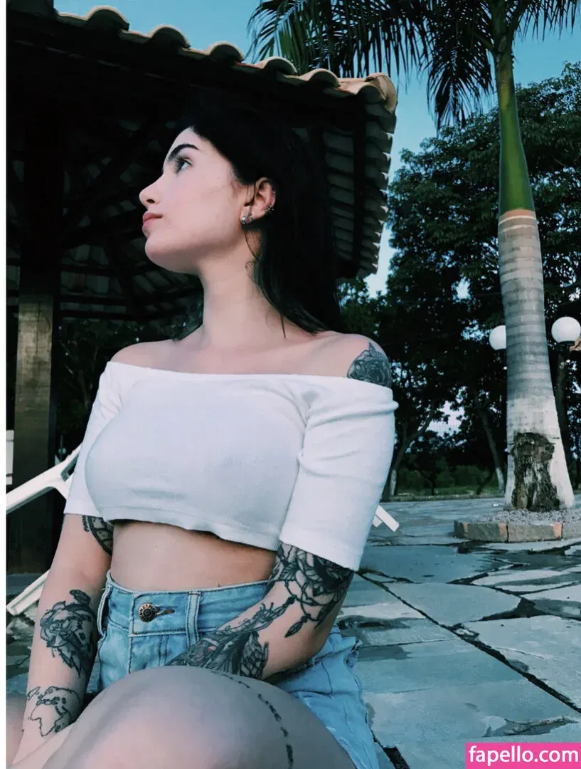 Taiga Tondorf Onlyfans Photo Gallery 