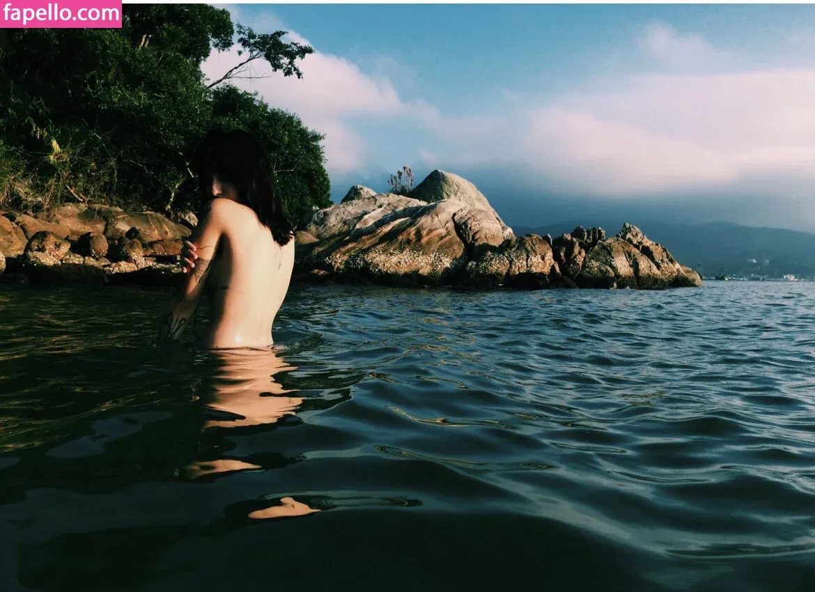 Taiga Tondorf Onlyfans Photo Gallery 