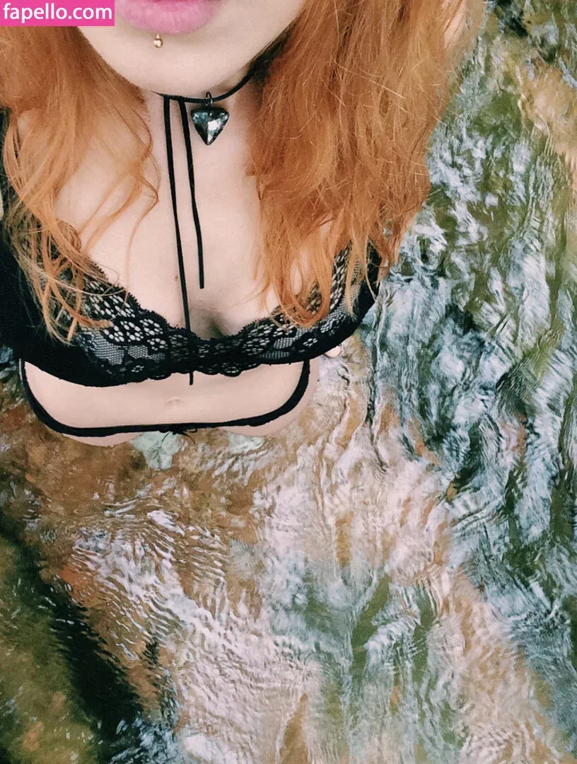 Taiga Tondorf Onlyfans Photo Gallery 