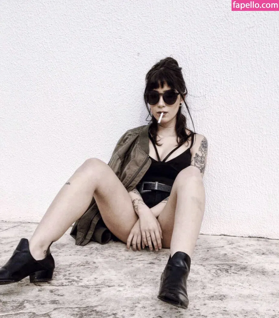 Taiga Tondorf Onlyfans Photo Gallery 