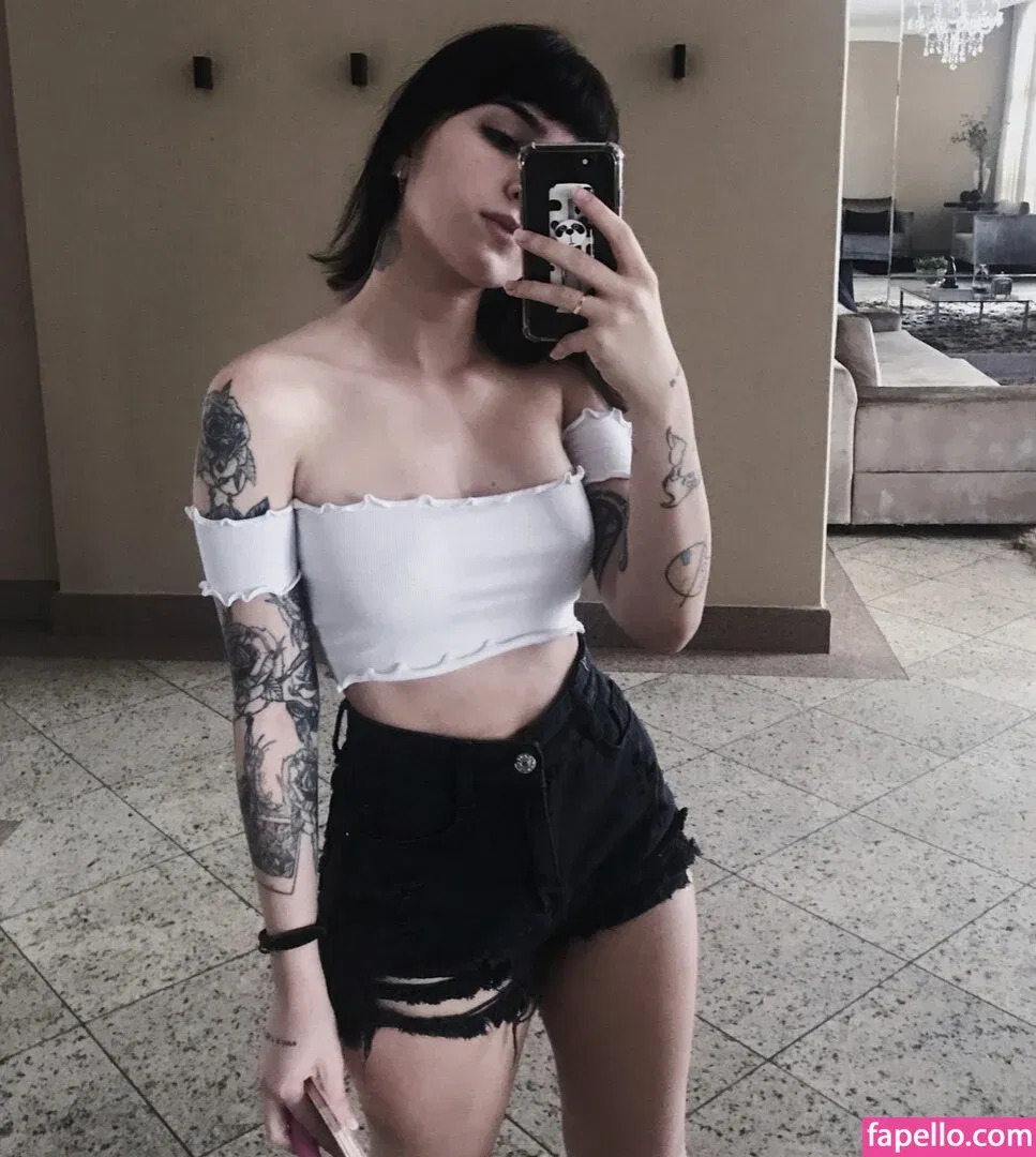 Taiga Tondorf Onlyfans Photo Gallery 