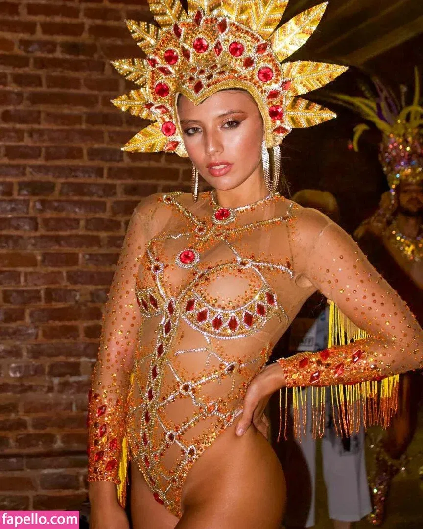 Agos Lamonaca Onlyfans Photo Gallery 