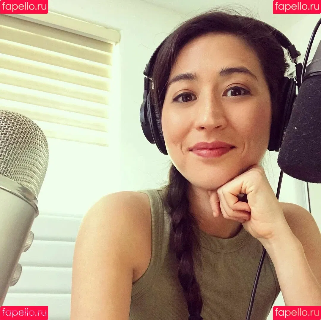 Mina Kimes Onlyfans Photo Gallery 