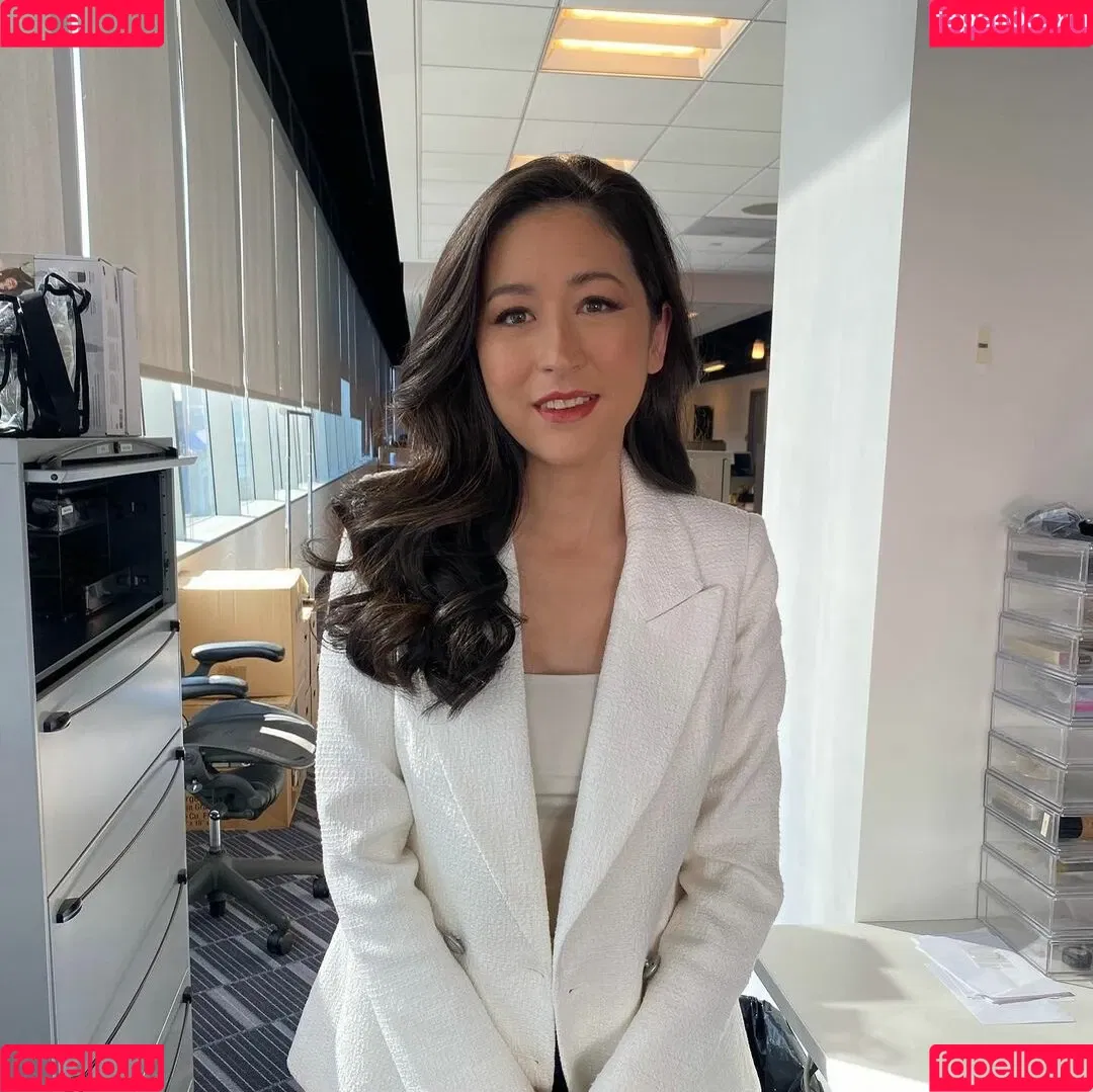 Mina Kimes Onlyfans Photo Gallery 