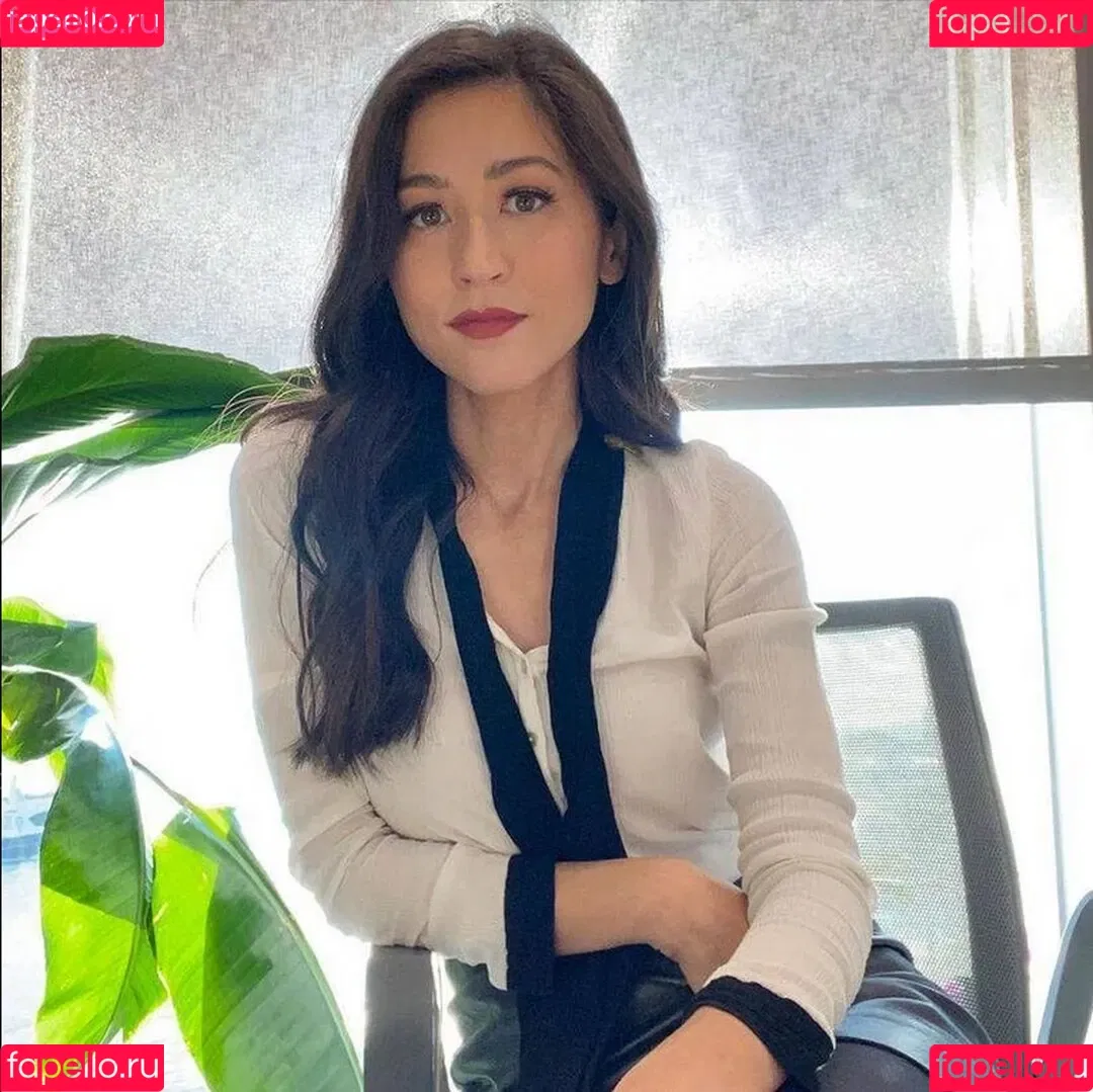 Mina Kimes Onlyfans Photo Gallery 