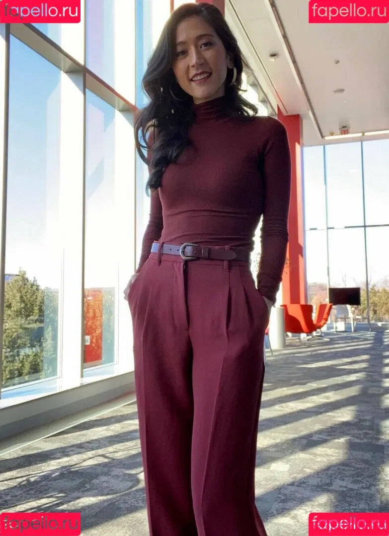 Mina Kimes Onlyfans Photo Gallery 