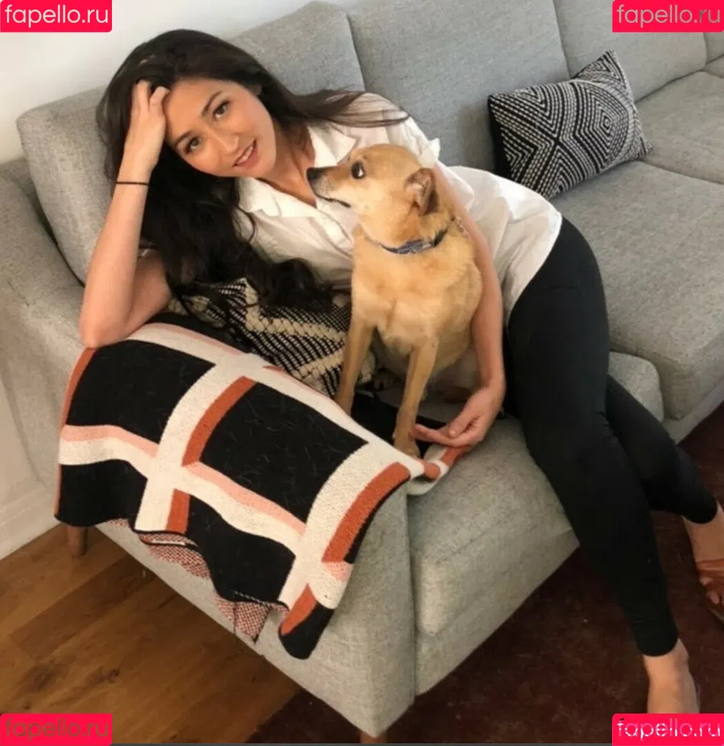 Mina Kimes Onlyfans Photo Gallery 