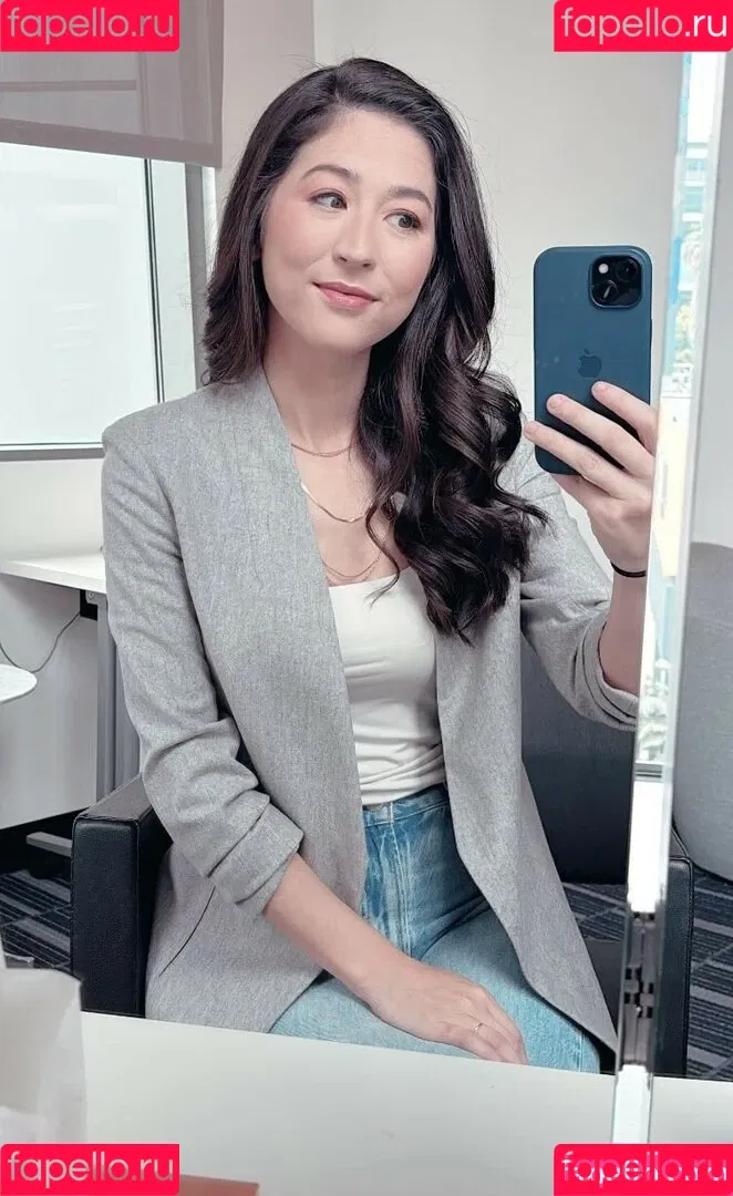 Mina Kimes Onlyfans Photo Gallery 