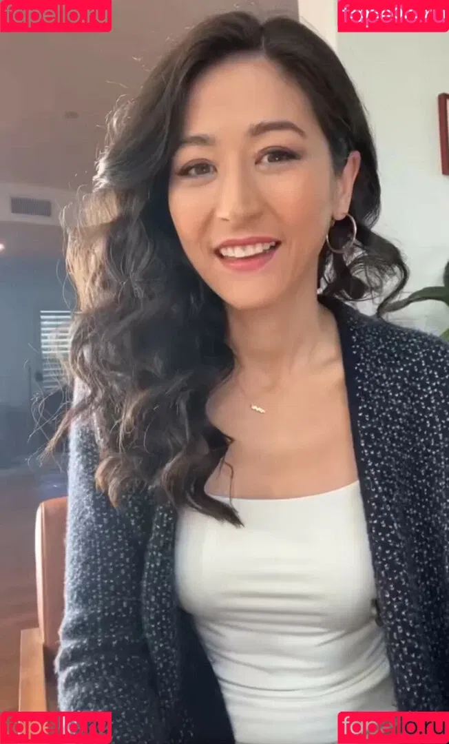 Mina Kimes Onlyfans Photo Gallery 