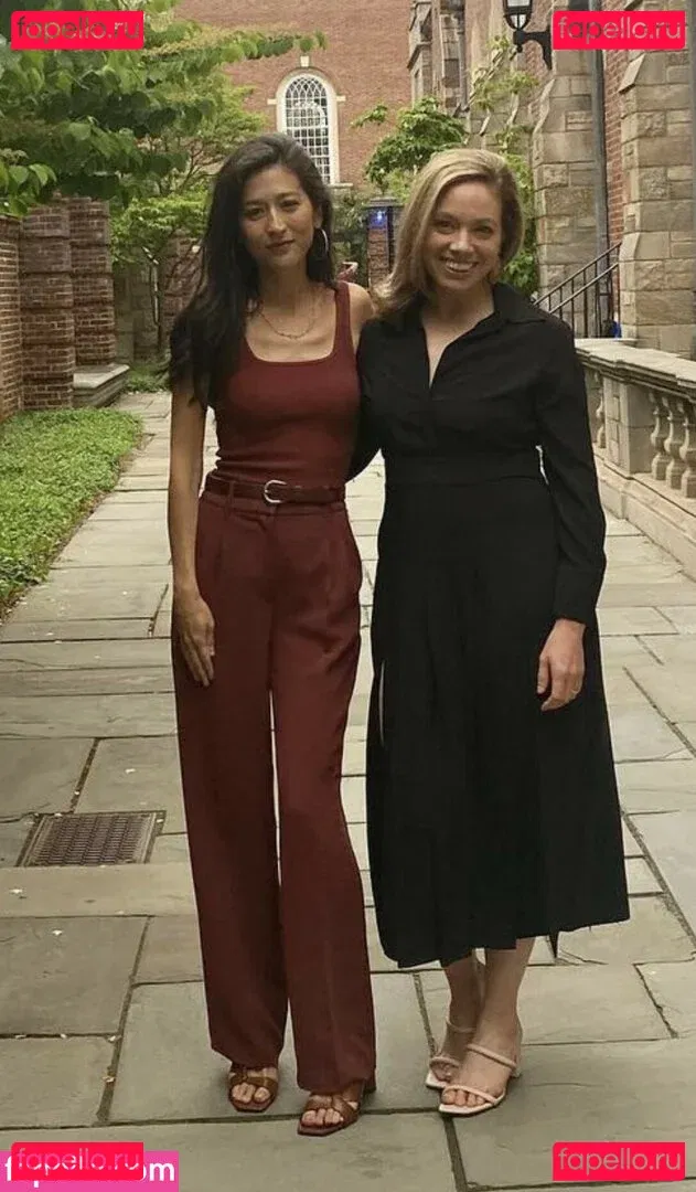 Mina Kimes Onlyfans Photo Gallery 