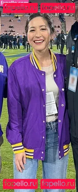 Mina Kimes Onlyfans Photo Gallery 