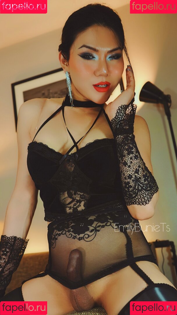 emilybuniets Onlyfans Photo Gallery 