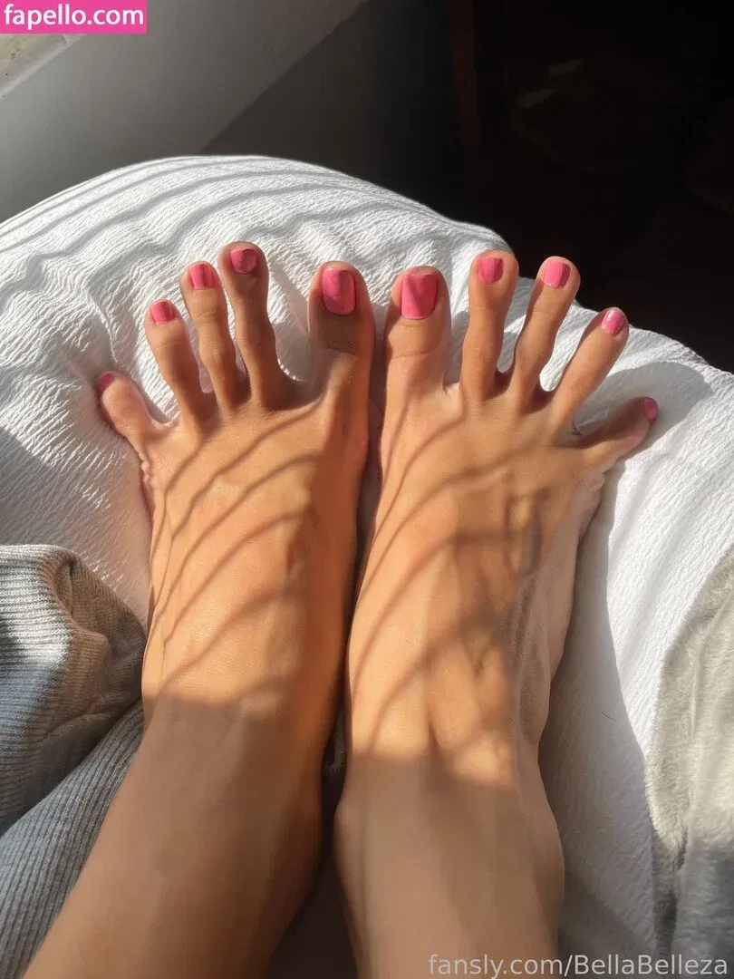 BellaBelleza Onlyfans Photo Gallery 