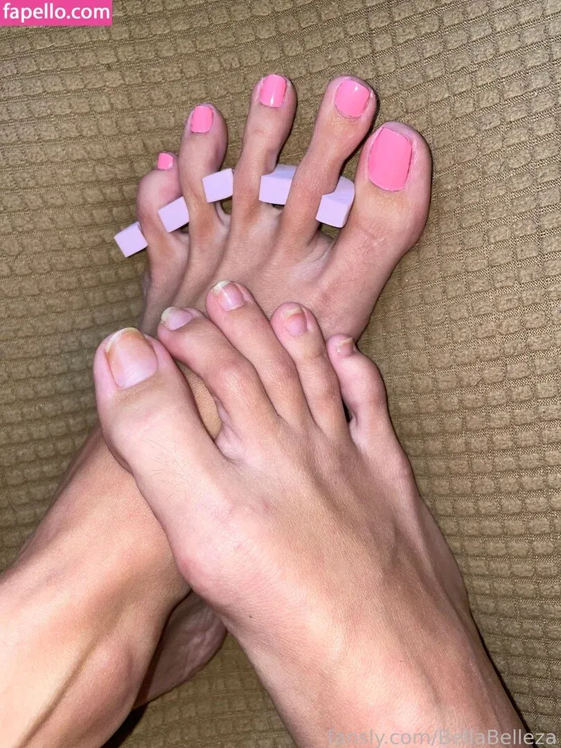 BellaBelleza Onlyfans Photo Gallery 