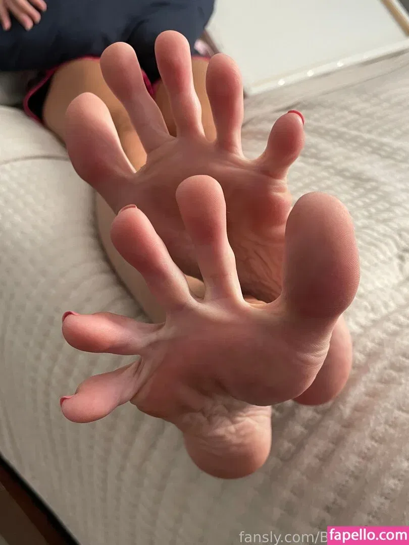 BellaBelleza Onlyfans Photo Gallery 