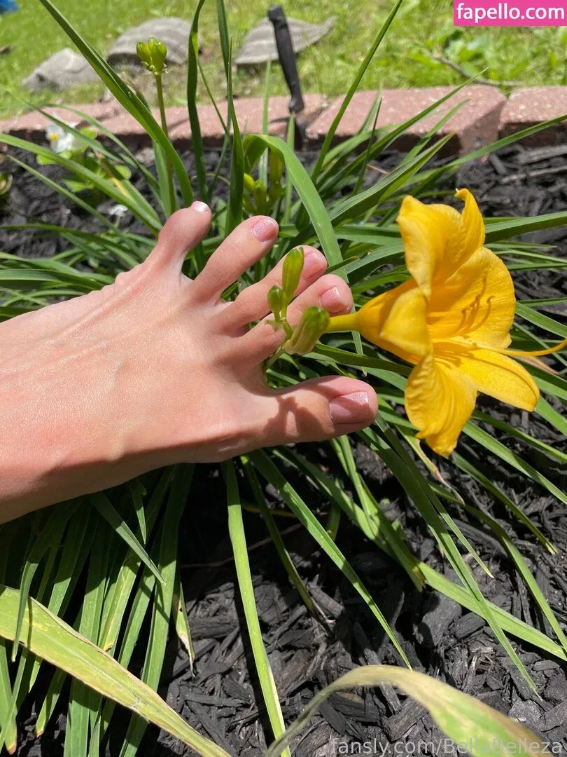 BellaBelleza Onlyfans Photo Gallery 