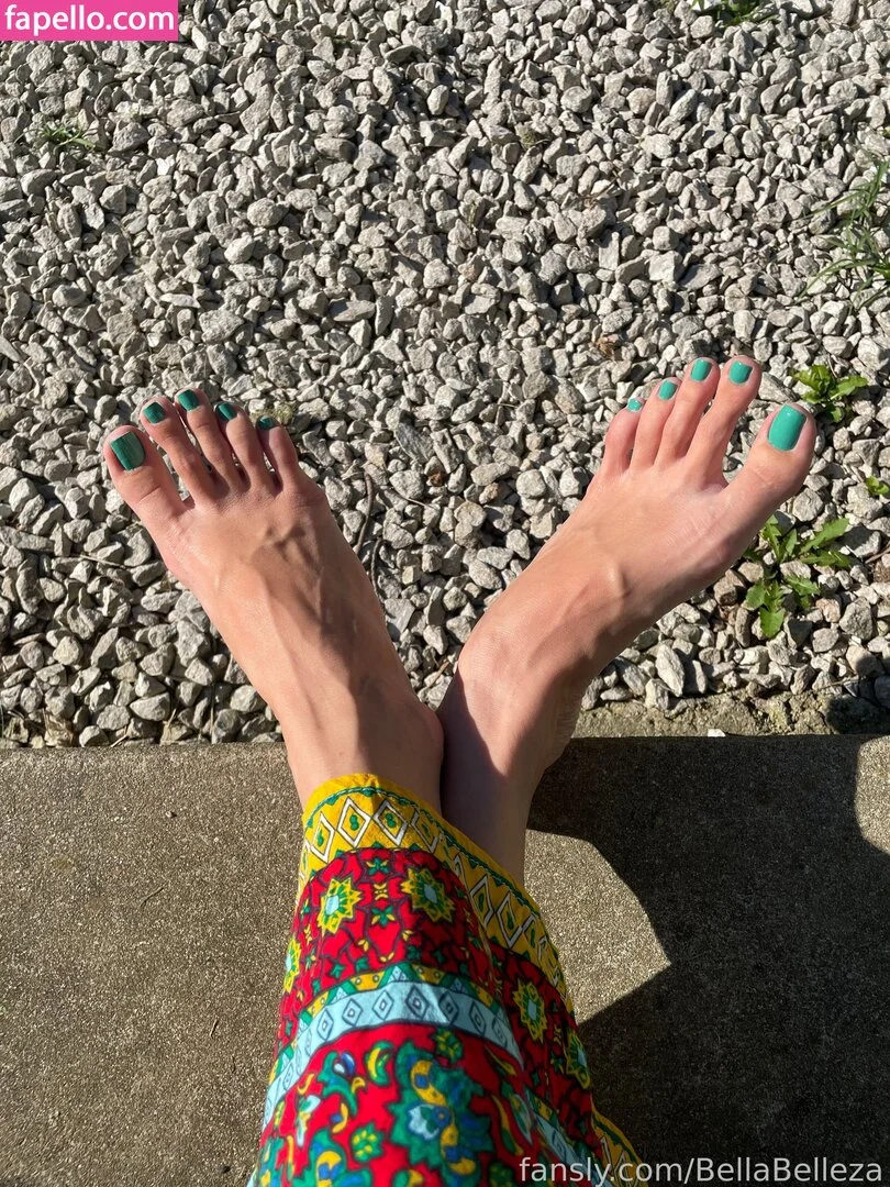 BellaBelleza Onlyfans Photo Gallery 