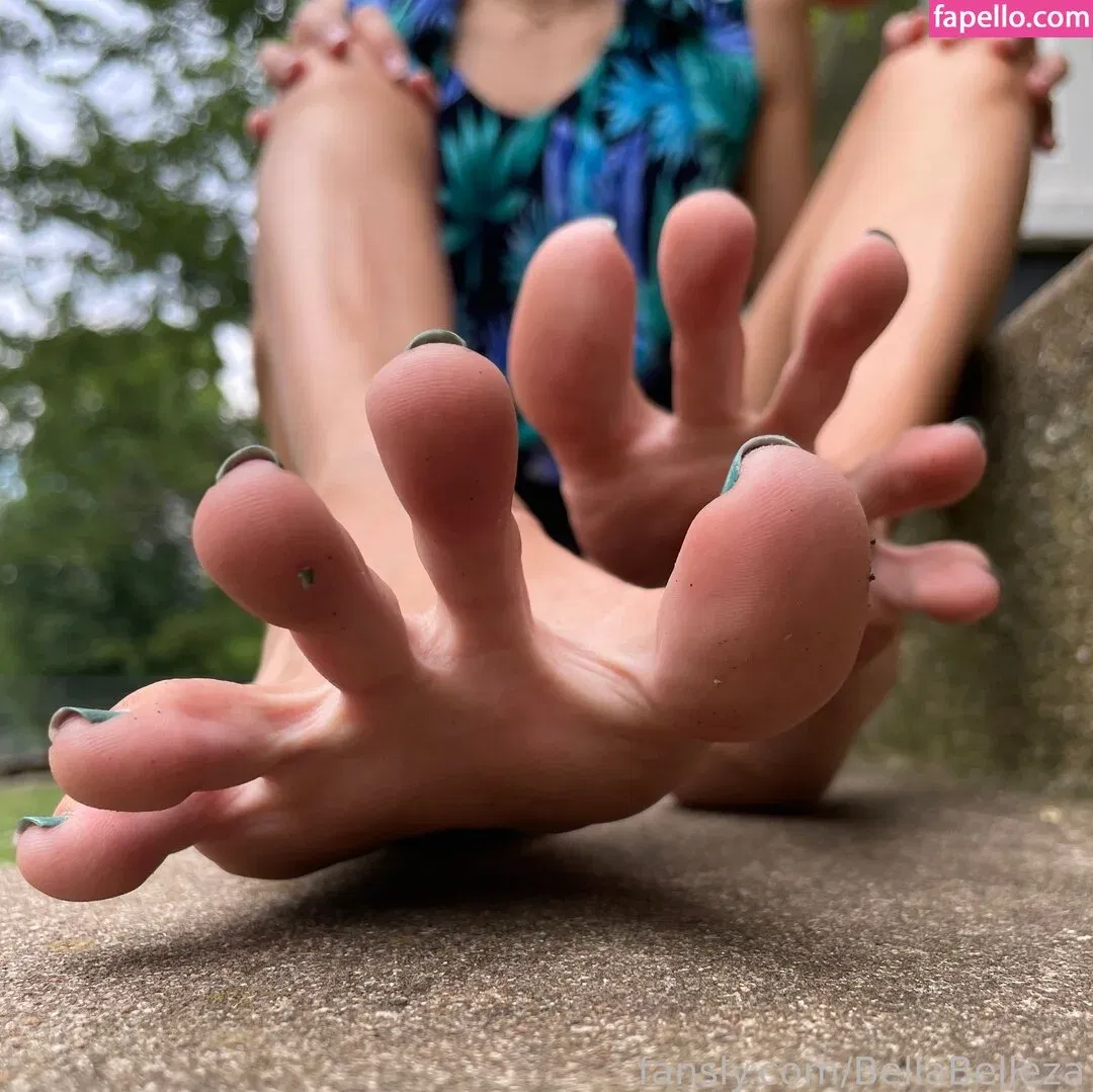 BellaBelleza Onlyfans Photo Gallery 