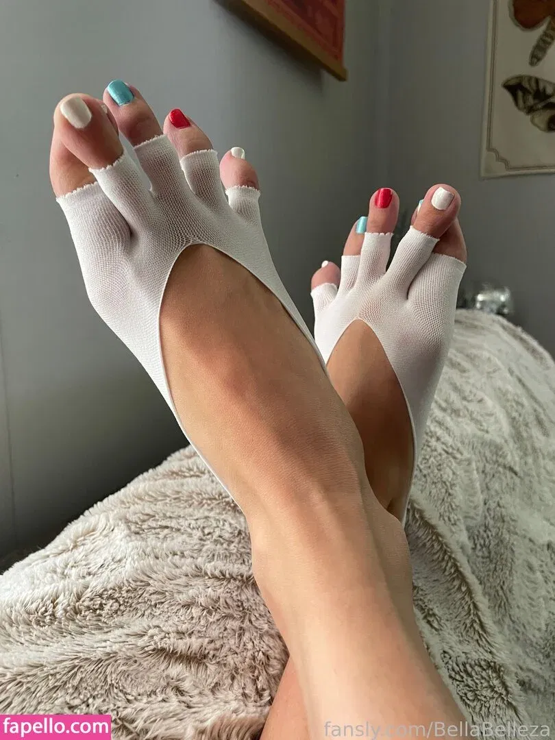 BellaBelleza Onlyfans Photo Gallery 