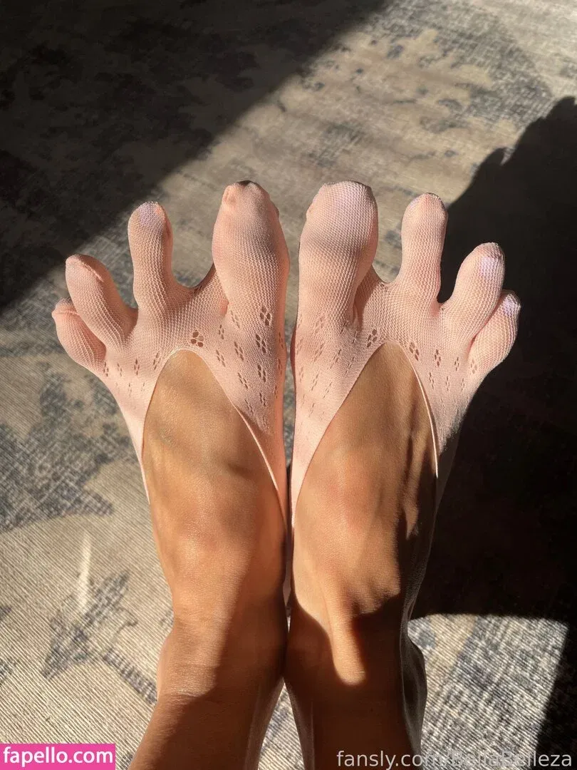 BellaBelleza Onlyfans Photo Gallery 