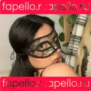Sarem Uysal Onlyfans Photo Gallery 