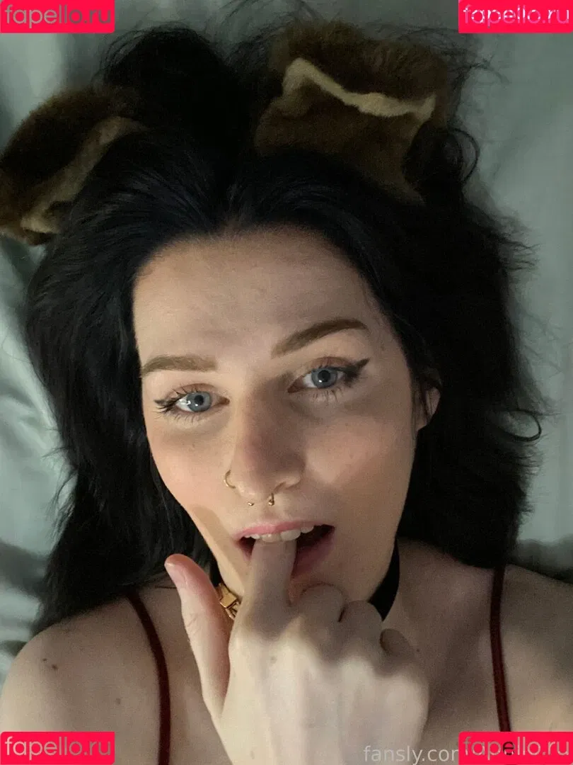 AnnieDro Onlyfans Photo Gallery 