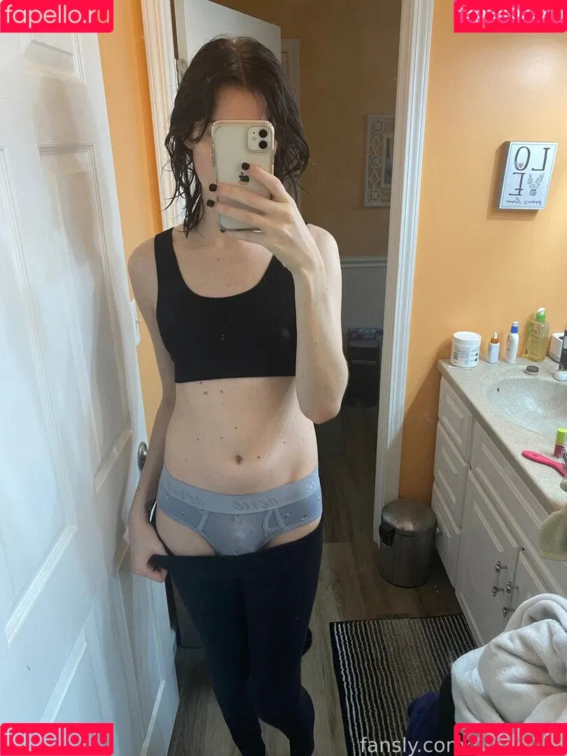 AnnieDro Onlyfans Photo Gallery 