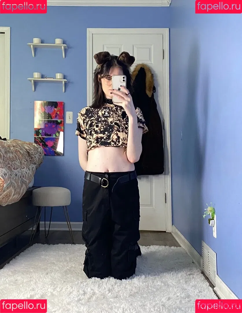 AnnieDro Onlyfans Photo Gallery 