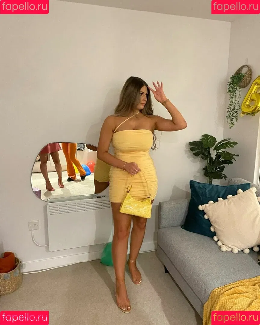Millie C Onlyfans Photo Gallery 