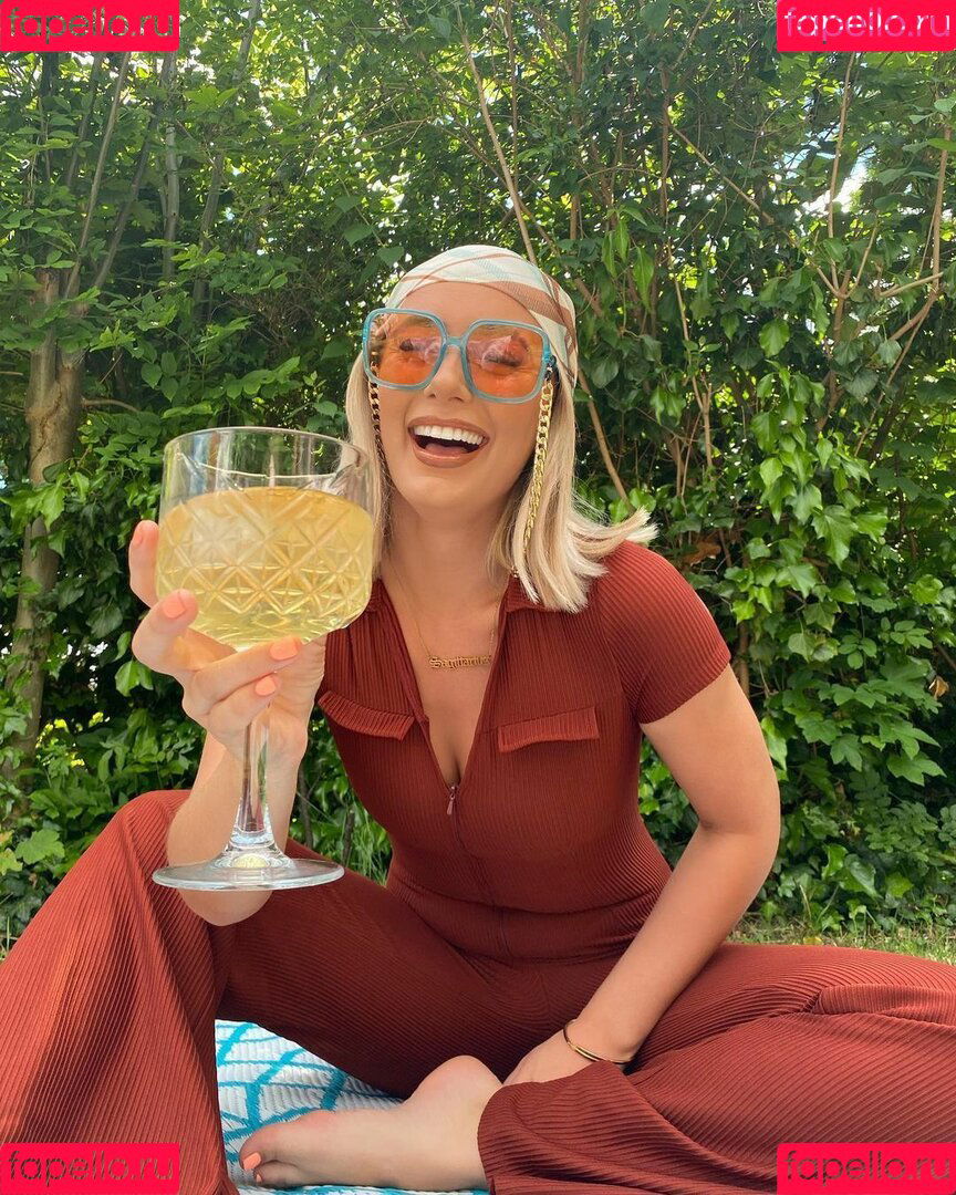 Millie C Onlyfans Photo Gallery 