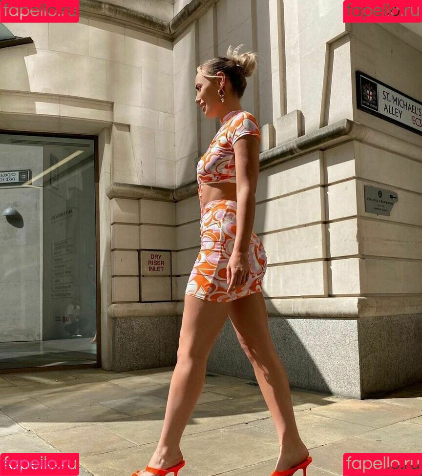 Millie C Onlyfans Photo Gallery 