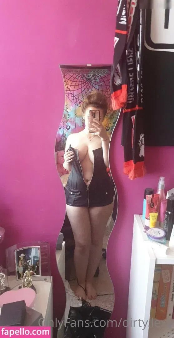 July_fcu Onlyfans Photo Gallery 