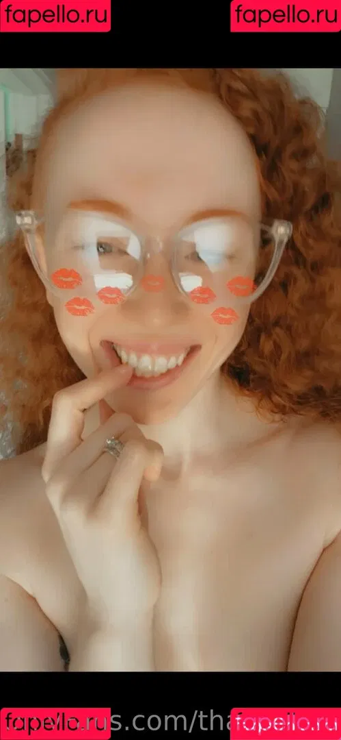 thatredheadedgirl6 Onlyfans Photo Gallery 