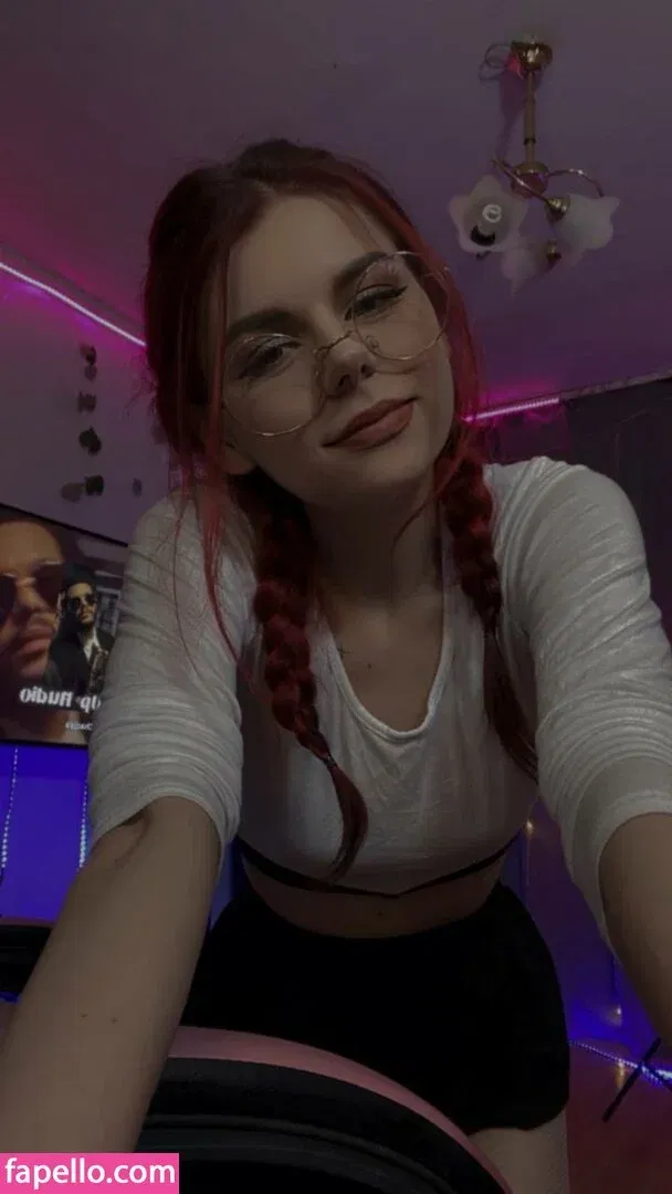 netanetoy Onlyfans Photo Gallery 