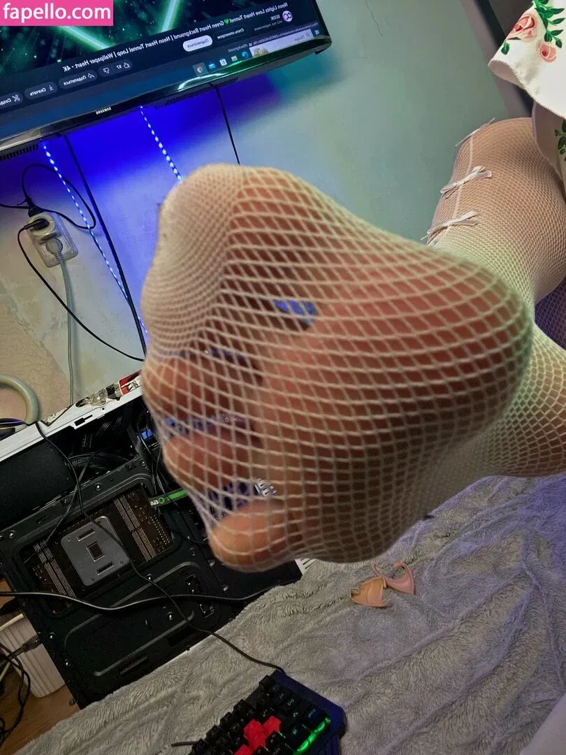 netanetoy Onlyfans Photo Gallery 