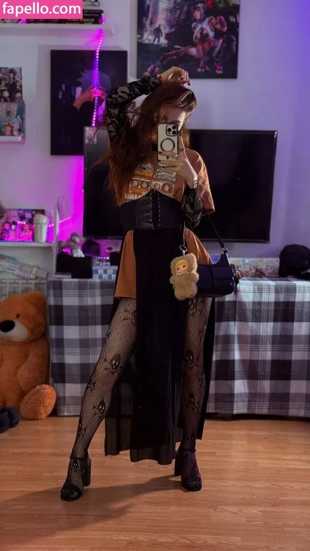 netanetoy Onlyfans Photo Gallery 