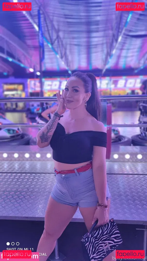 bettyfoxxxofficial Onlyfans Photo Gallery 
