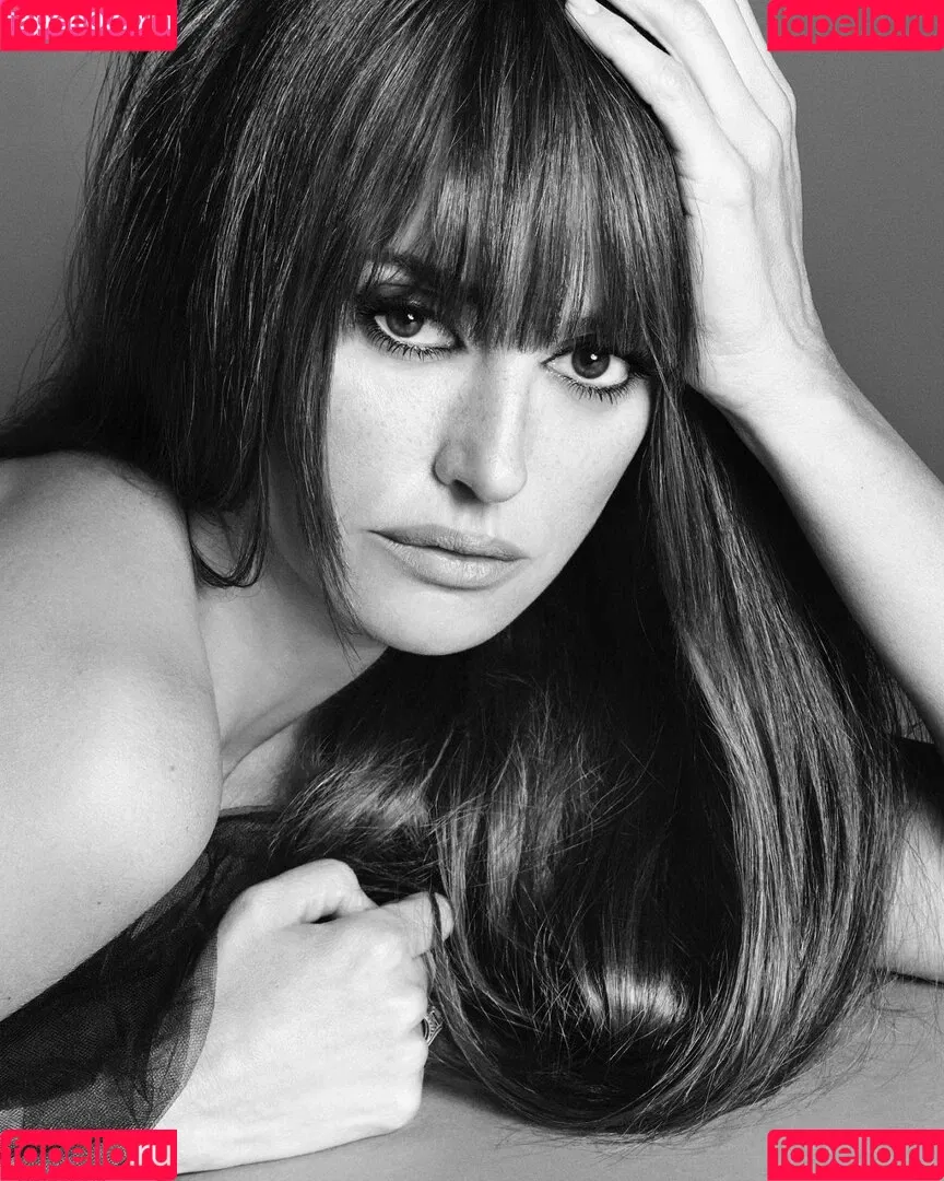 Penélope Cruz Onlyfans Photo Gallery 